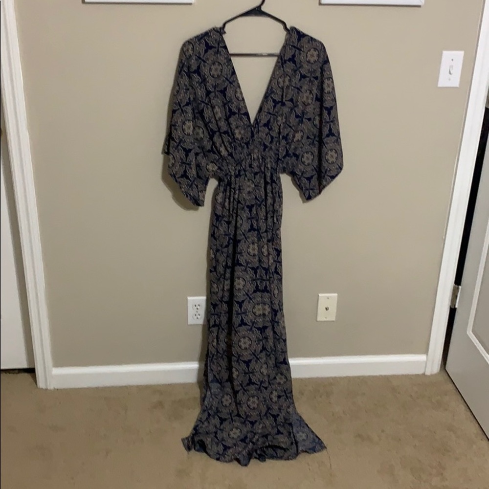 Kimono sleeve maxi dress